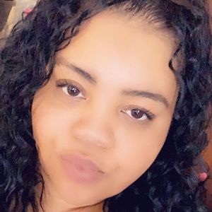 Meet your Posher, Terrell